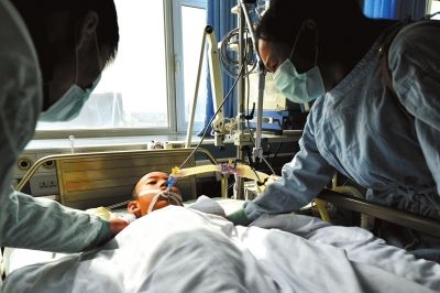8岁男童脑死亡捐献器官救助5名患者