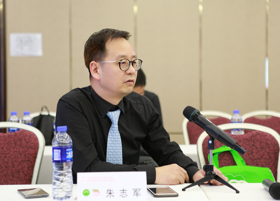 首都医科大学附属北京友谊医院肝脏移植中心主任朱志军教授发言