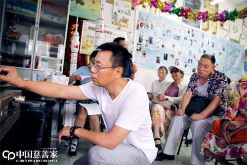 王伟力　心目影院电影讲述人、北京市红丹丹视障文化服务中心创办人
