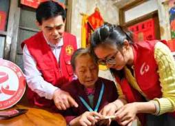 “门铃计划”温情呵护社区老人